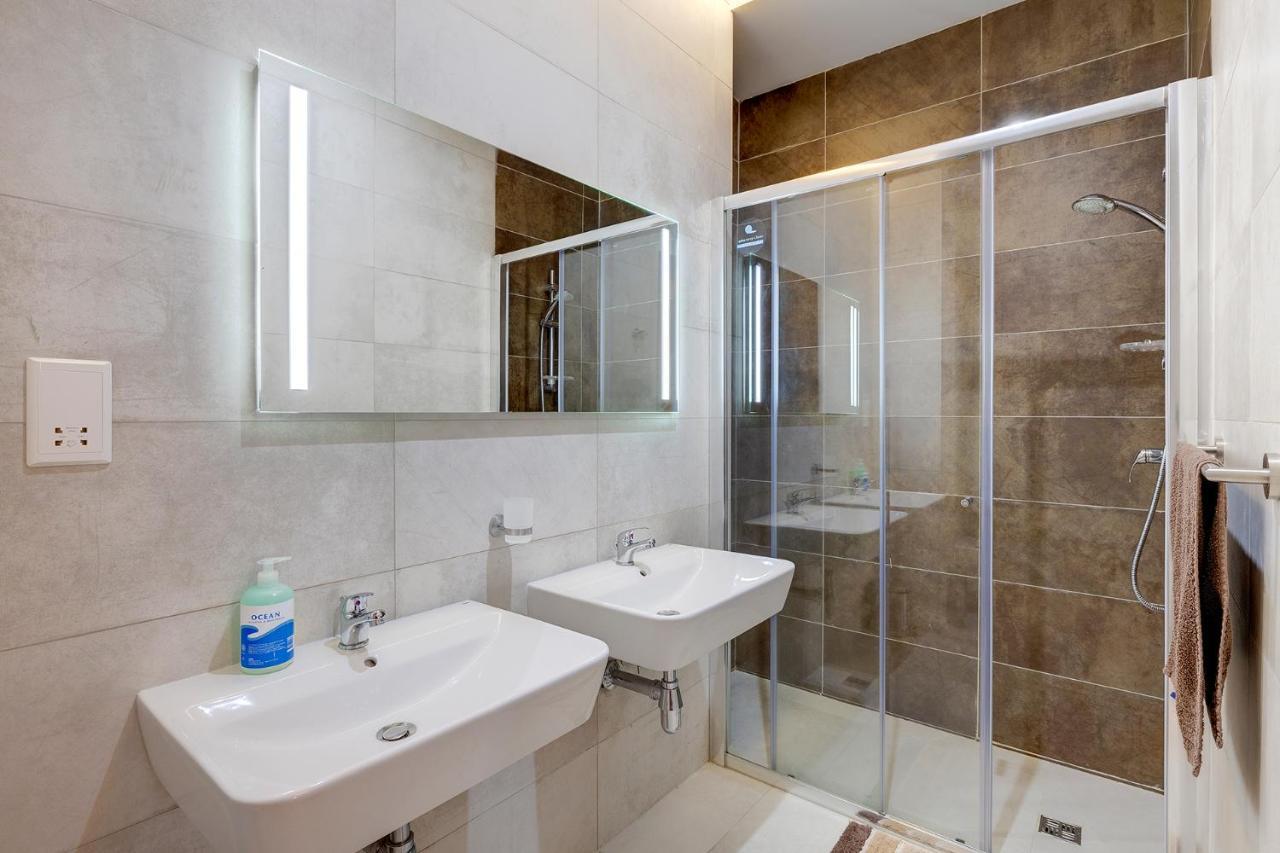 Spectacular Apartment Valletta And Harbour Views Сліма Екстер'єр фото